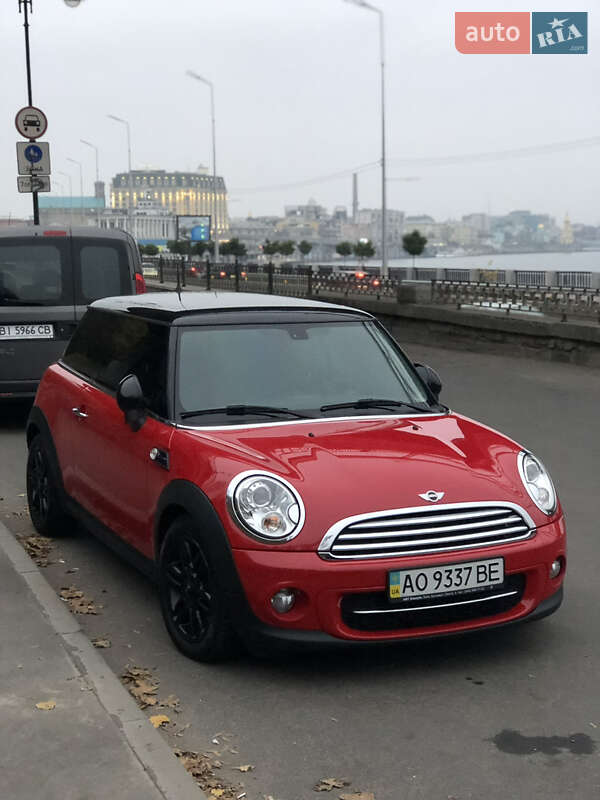 MINI Hatch 2013