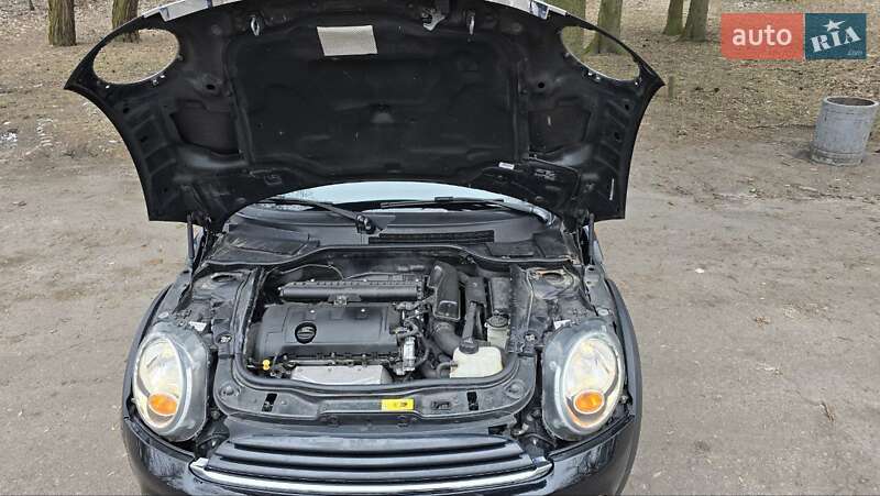 Хэтчбек MINI Hatch 2013 в Чернигове