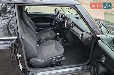 Хетчбек MINI Hatch 2013 в 