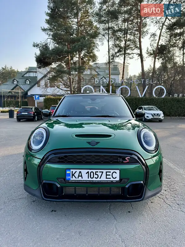 Хетчбек MINI Hatch 2021 в 