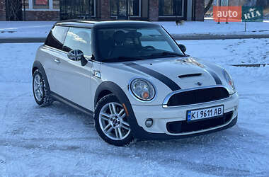 Хэтчбек MINI Hatch 2012 в Киеве