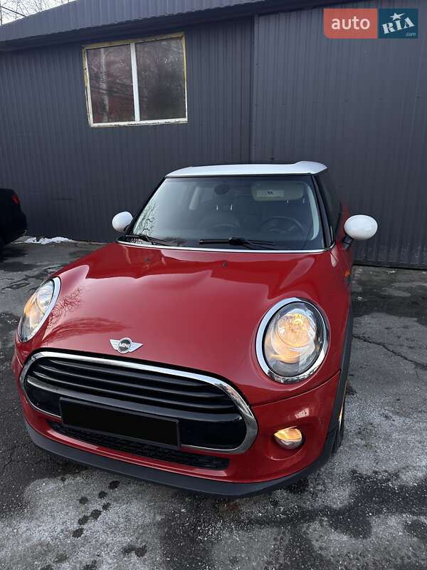 MINI Hatch 2014
