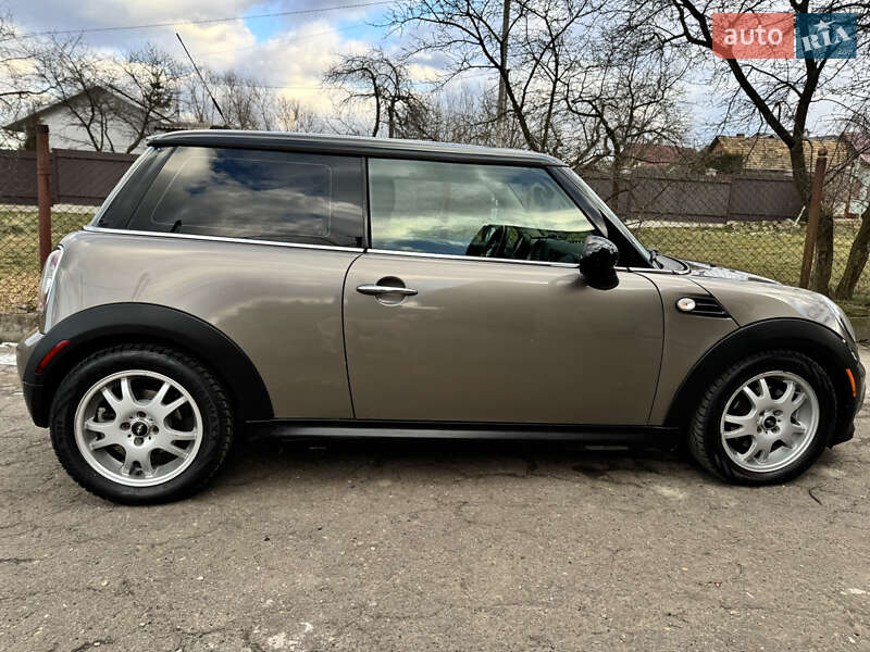 Хетчбек MINI Hatch 2011 в Львові фото 7 Хетчбек MINI Hatch 2011 в Львові