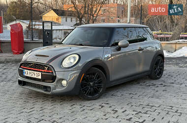 Хетчбек MINI Hatch 2014 в Києві