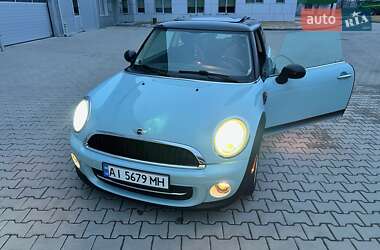 Хетчбек MINI Hatch 2011 в 