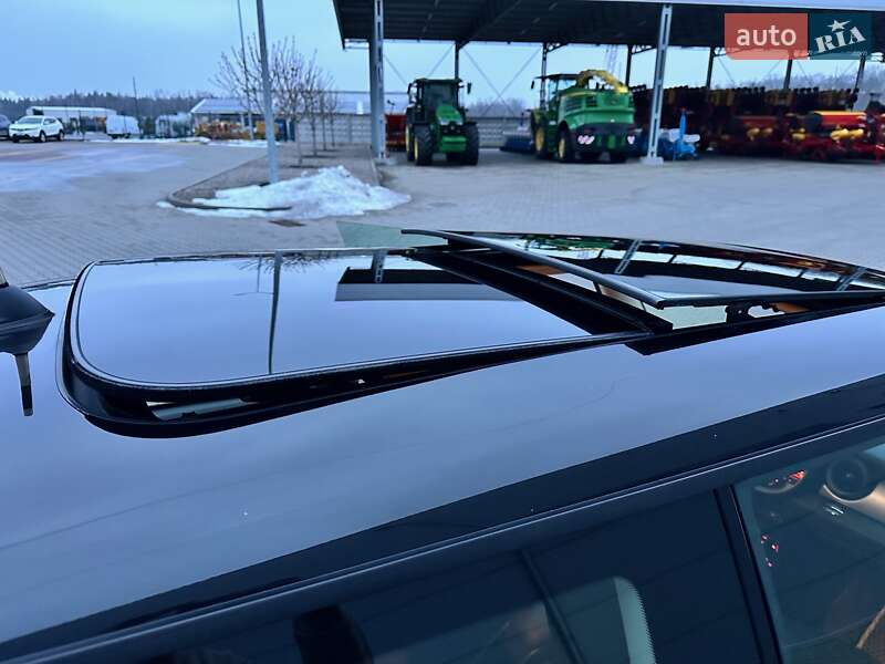 Хетчбек MINI Hatch 2011 в Вишневому фото 7 Хетчбек MINI Hatch 2011 в Вишневому