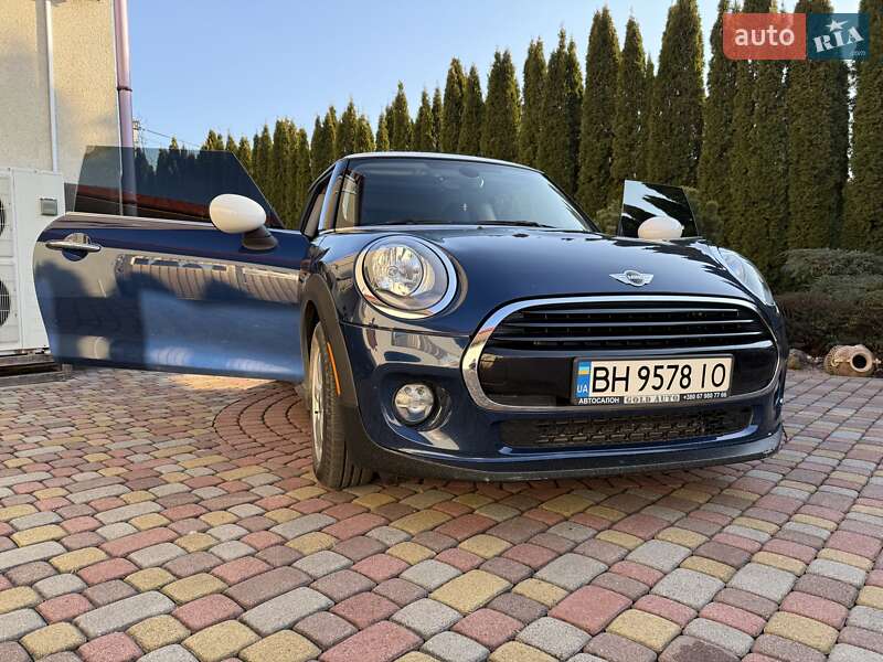 Хетчбек MINI Hatch 2014 в Хусті