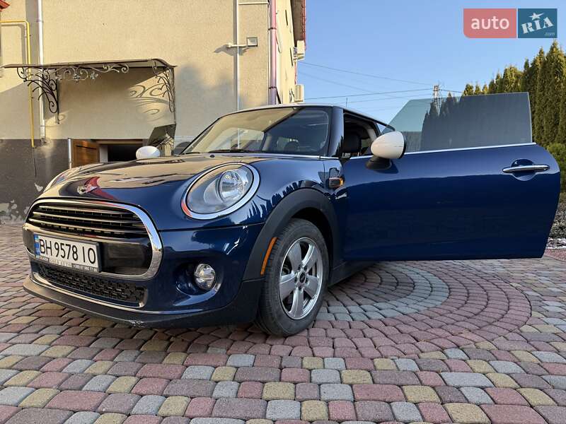 Хетчбек MINI Hatch 2014 в Хусті