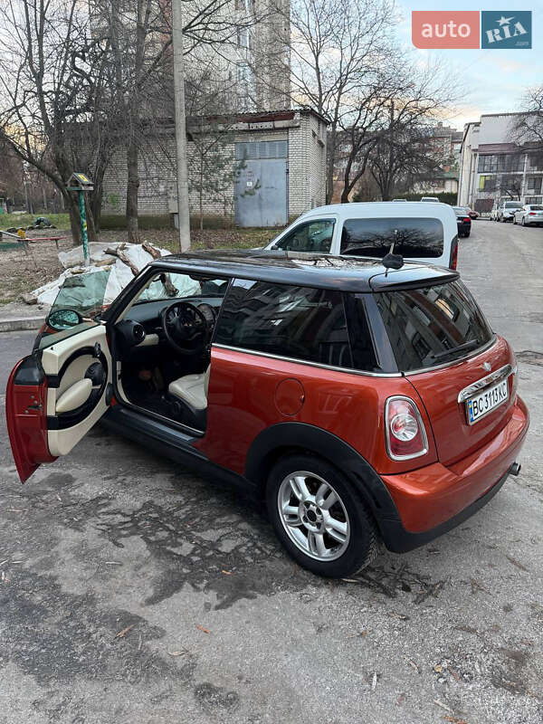 Хетчбек MINI Hatch 2011 в Львові фото 11 Хетчбек MINI Hatch 2011 в Львові