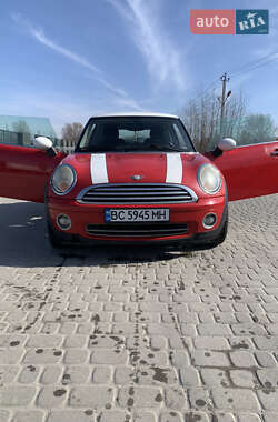 Хэтчбек MINI Hatch 2007 в Львове