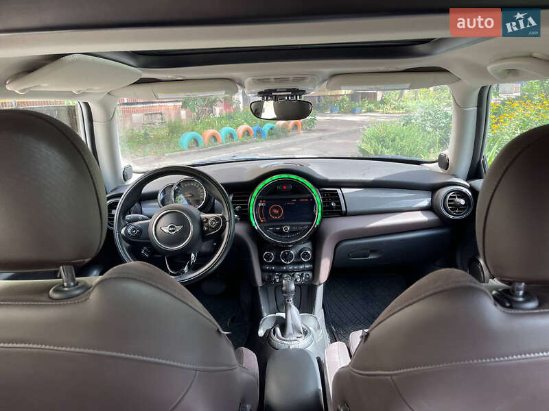Хетчбек MINI Hatch 2014 в Кам'янському
