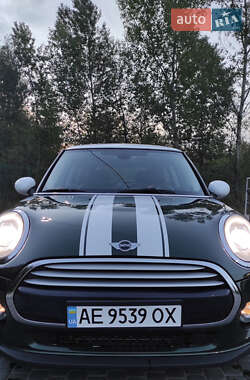 Хэтчбек MINI Hatch 2014 в 