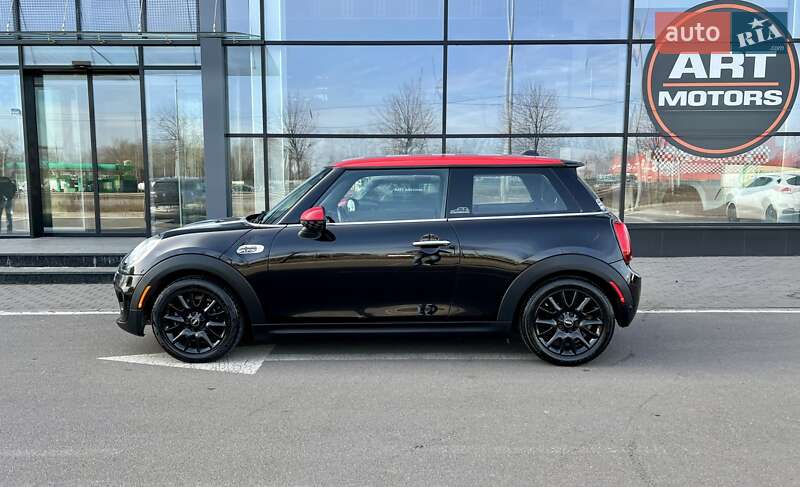 Хетчбек MINI Hatch 2017 в Києві