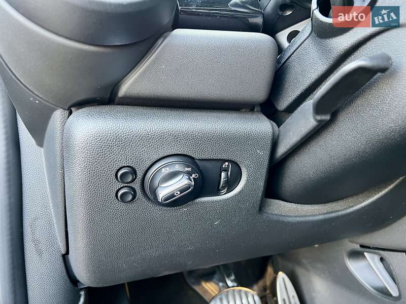 Хетчбек MINI Hatch 2017 в Києві