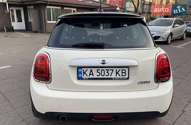 Хэтчбек MINI Hatch 2014 в Киеве