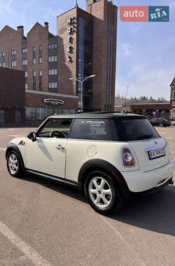 Хэтчбек MINI Hatch 2011 в 