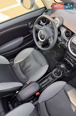 Хэтчбек MINI Hatch 2011 в 