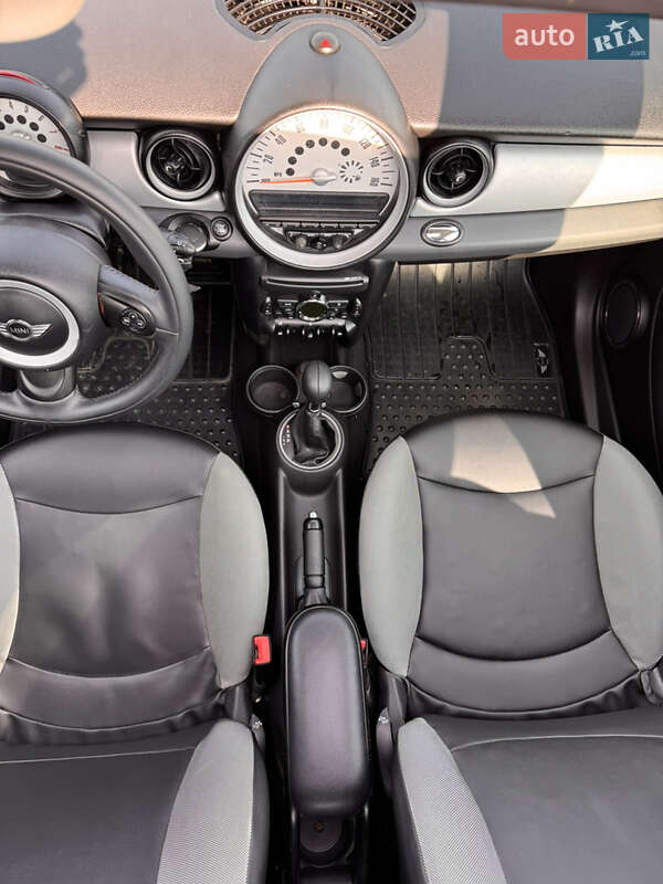 Хетчбек MINI Hatch 2011 в Києві