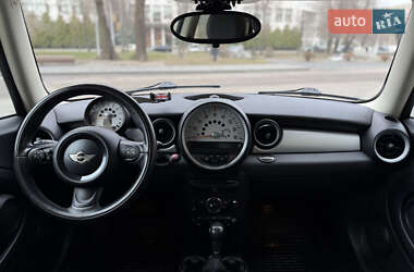 Хэтчбек MINI Hatch 2011 в 