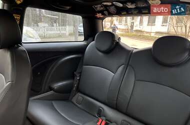 Хетчбек MINI Hatch 2010 в 
