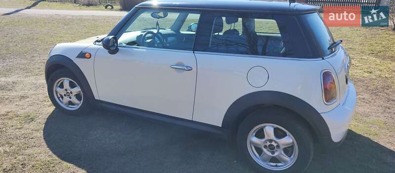 Хетчбек MINI Hatch 2008 в Конотопі фото 102 Хетчбек MINI Hatch 2008 в Конотопі