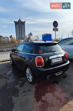 Хетчбек MINI Hatch 2016 в 