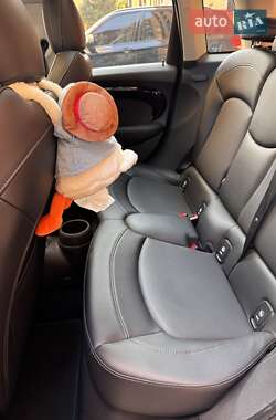 Хетчбек MINI Hatch 2017 в 