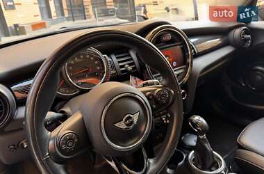 Хетчбек MINI Hatch 2017 в 