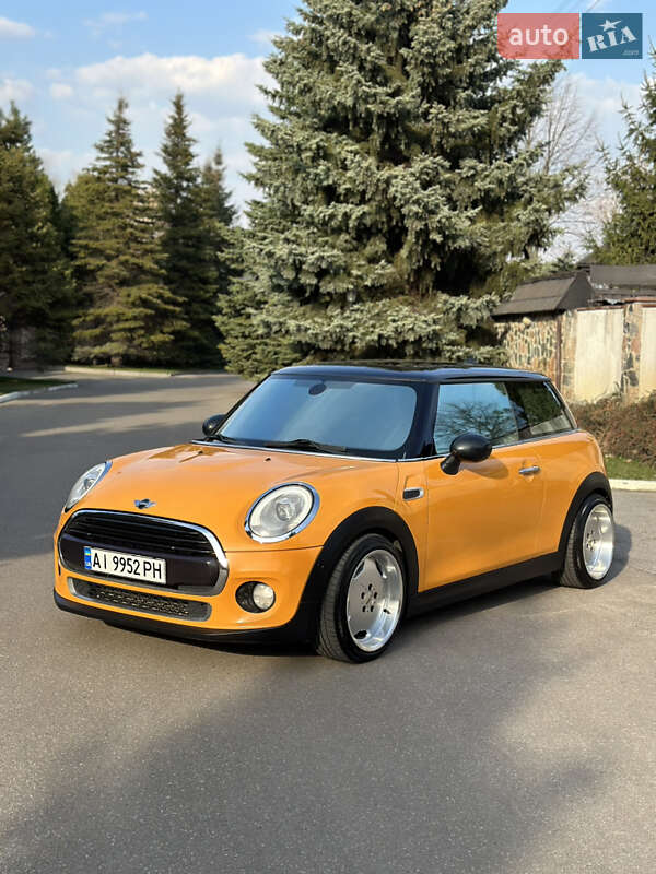 Хэтчбек MINI Hatch 2015 в 