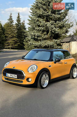 Хэтчбек MINI Hatch 2015 в 