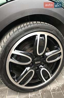 Хэтчбек MINI Hatch 2015 в 