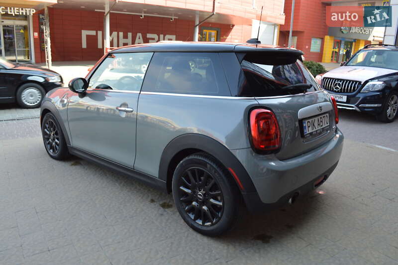 Хетчбек MINI Hatch 2014 в Львові