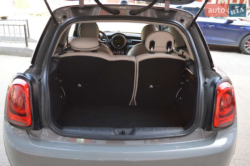 Хетчбек MINI Hatch 2014 в Львові