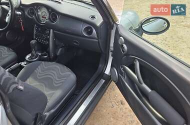 Хэтчбек MINI Hatch 2003 в 