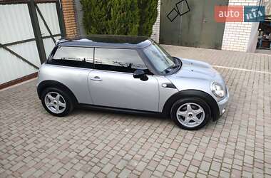 Хетчбек MINI Hatch 2008 в 
