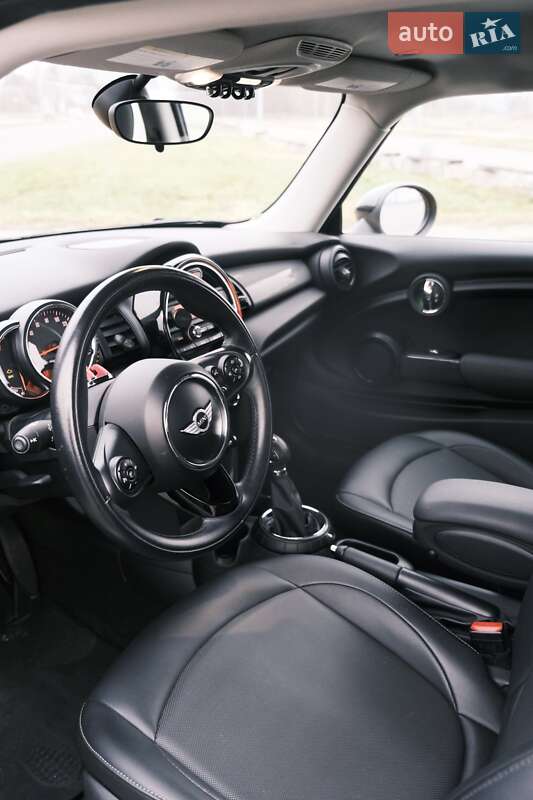 Хетчбек MINI Hatch 2014 в Львові фото 4 Хетчбек MINI Hatch 2014 в Львові