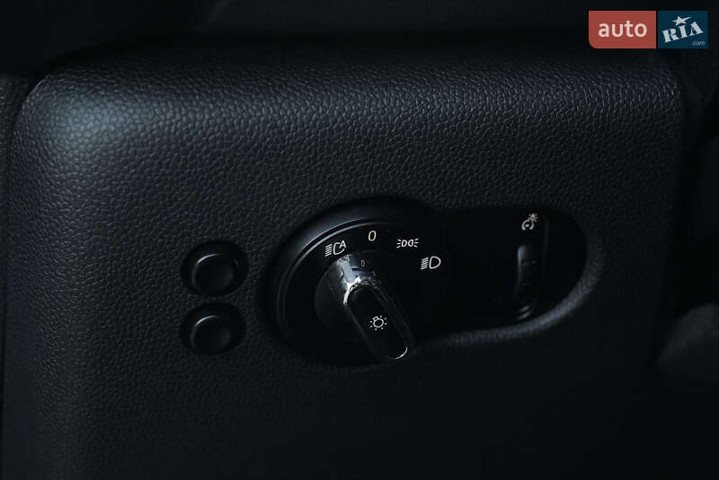 Хетчбек MINI Hatch 2014 в Києві