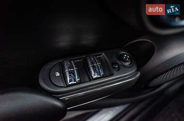 Хетчбек MINI Hatch 2016 в 