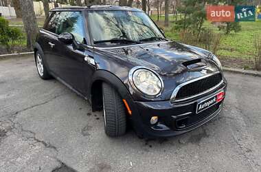 Хетчбек MINI Hatch 2013 в 