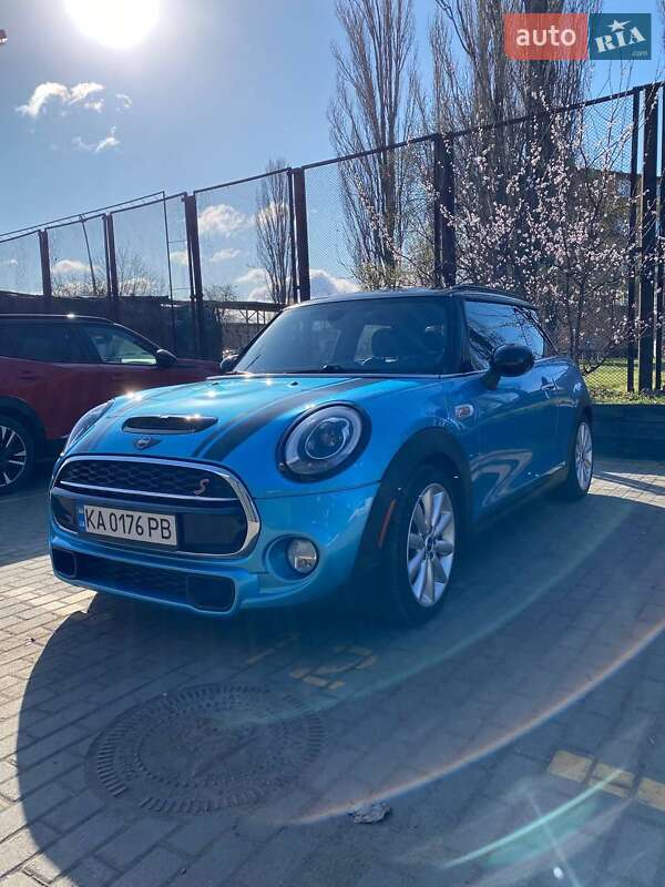 MINI Hatch 2016