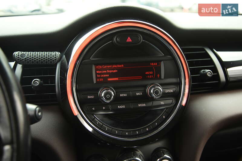 Хэтчбек MINI Hatch 2014 в Харькове