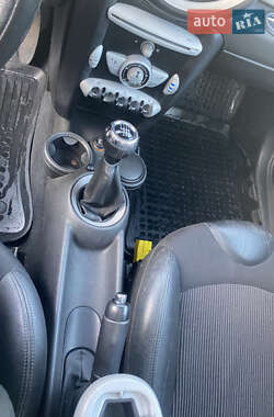 Хэтчбек MINI Hatch 2010 в 