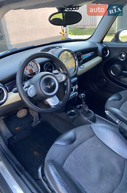 Хэтчбек MINI Hatch 2009 в 