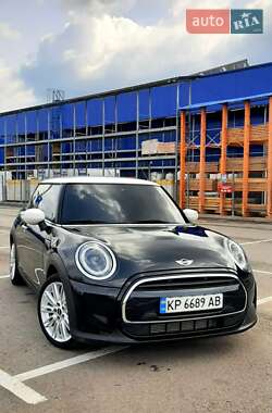 Хетчбек MINI Hatch 2022 в Запоріжжі