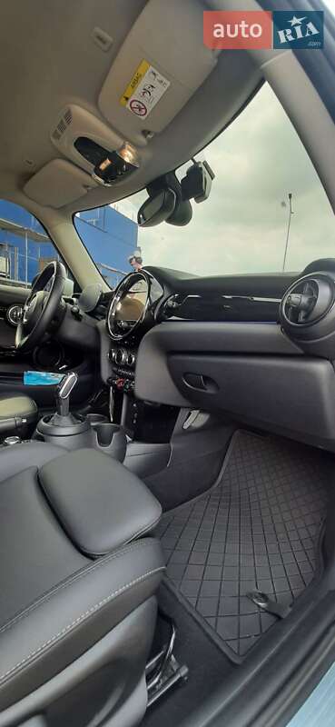 Хетчбек MINI Hatch 2022 в Запоріжжі