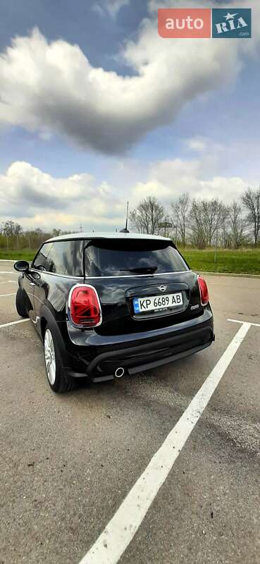 Хетчбек MINI Hatch 2022 в Запоріжжі