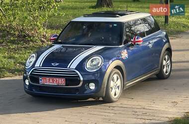 Хэтчбек MINI Hatch 2016 в 