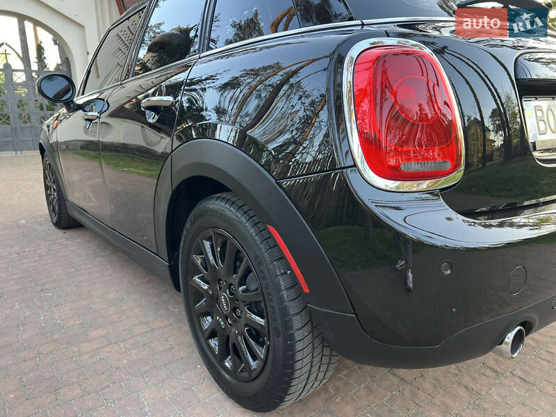 Хетчбек MINI Hatch 2017 в Києві