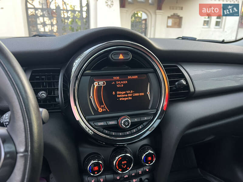 Хетчбек MINI Hatch 2017 в Києві