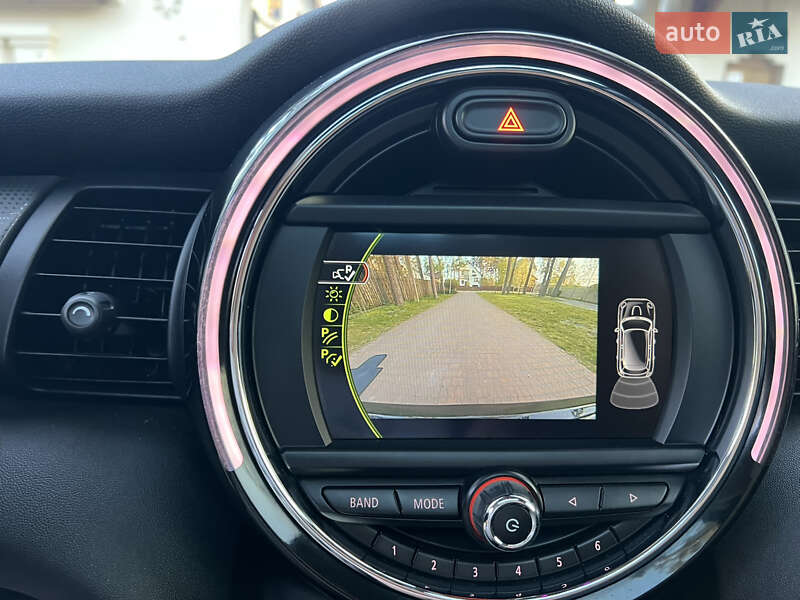 Хетчбек MINI Hatch 2017 в Києві